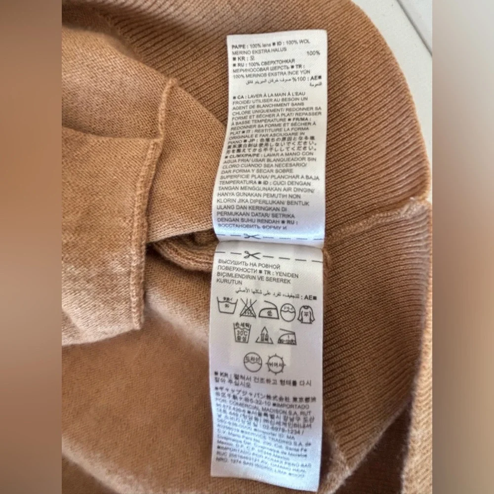 Banana Republic Camel/Tan Merino Cardigan Sweater - Picture 9 of 12
